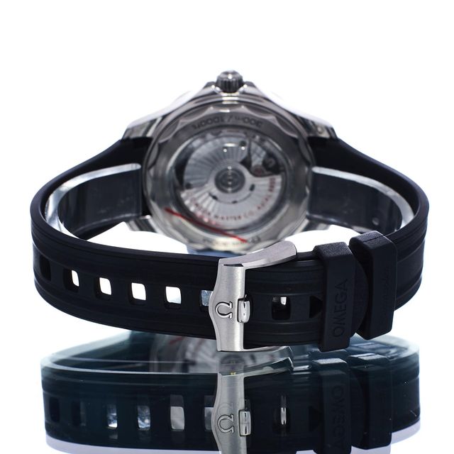 Omega Seamaster Diver 300m 210.32.42.20.04.001 Image 3